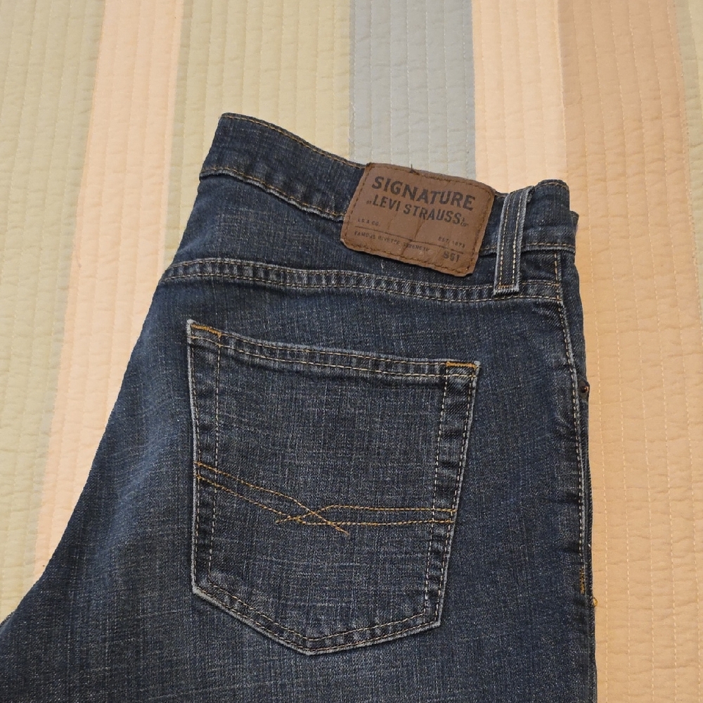 Signature by Levi Strauss Men's Dark Blue Denim Jeans 32×34